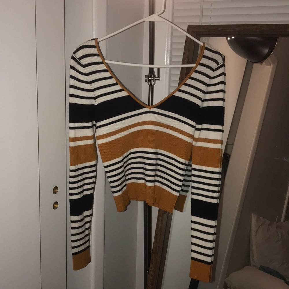 Kendall and Kylie crop sweater